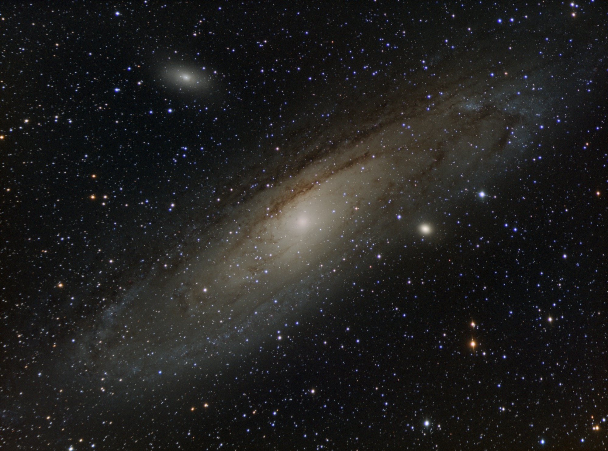 Andromeda_m31-LRHaGB.jpg